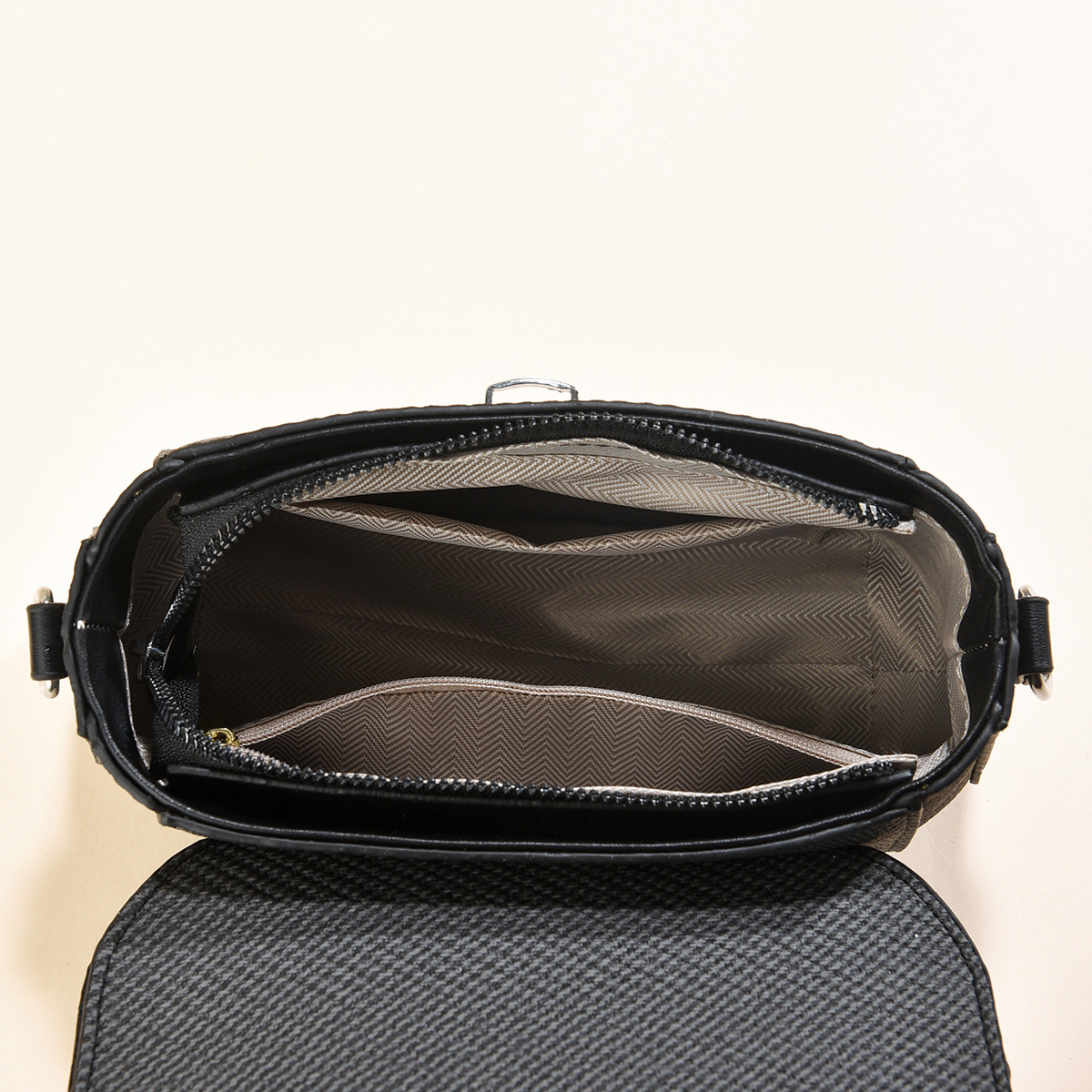 2023 nuevos bolsos de mujer primavera y verano tendencia mini bolsos pequeños portátiles bolsos de mujer bolsos de mensajero de un solo hombro de moda coreana