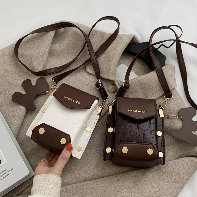 On The New Small Bag Women's Bag 2020 Spring New Fashion Simple One-Shoulder Cross-Body Bag Foreign Air Hand Carry Small Square Bag