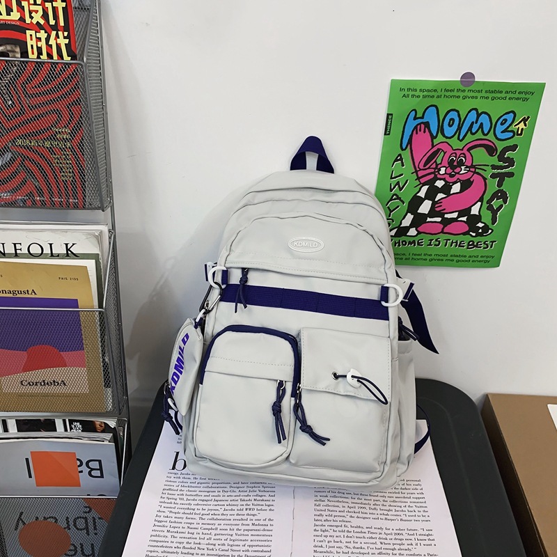 회색