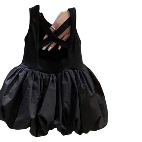 Black dress with sleeves sleevless