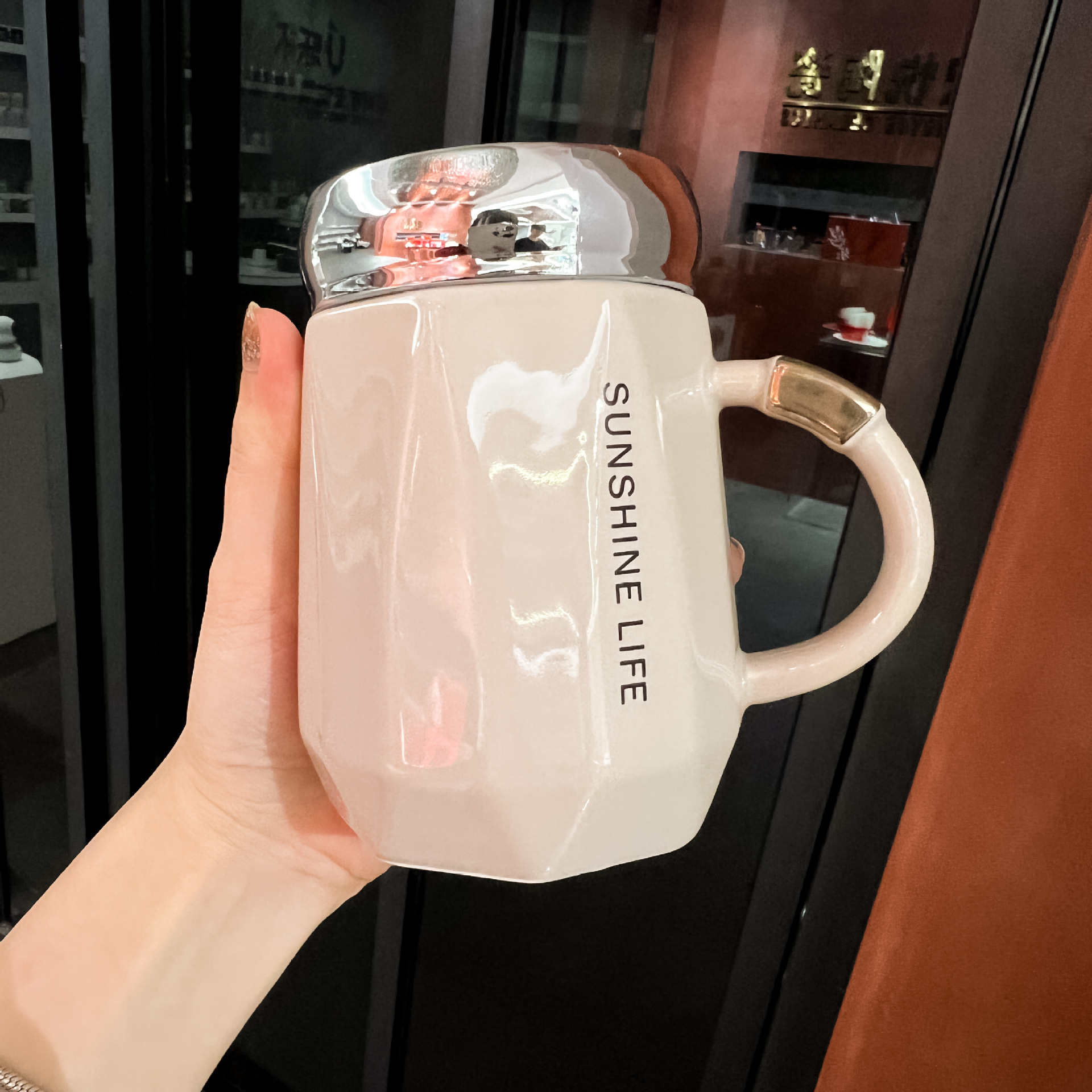 Taza de cerámica para parejas de alta gama - Con tapa - Para hogar y oficina - Gran capacidad y diseño Instagrameable - En caja de regalo