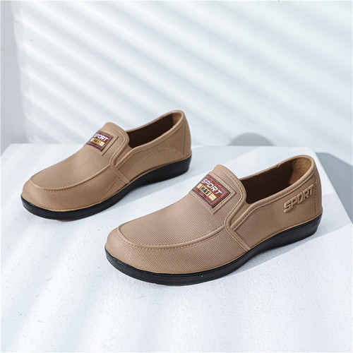 new rain boots for young men, waterproof shoes, non-slip and wear-resistant rubber shoes, kitchen work shoes, fishing labor protection chef shoes