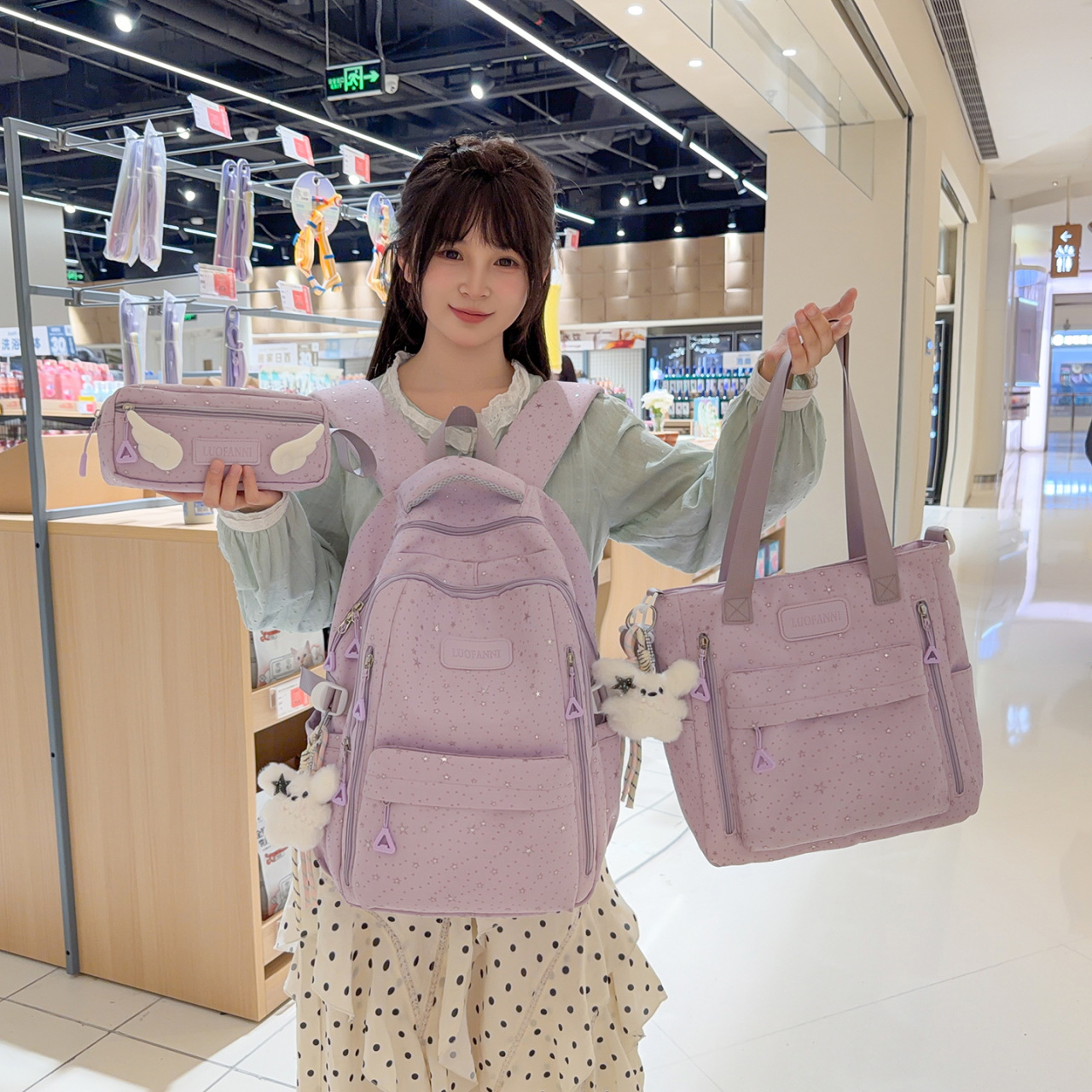 New unisex three-piece school bag set for junior high and high school students, designed to reduce load and protect the spine, lightweight and large-capacity backpack