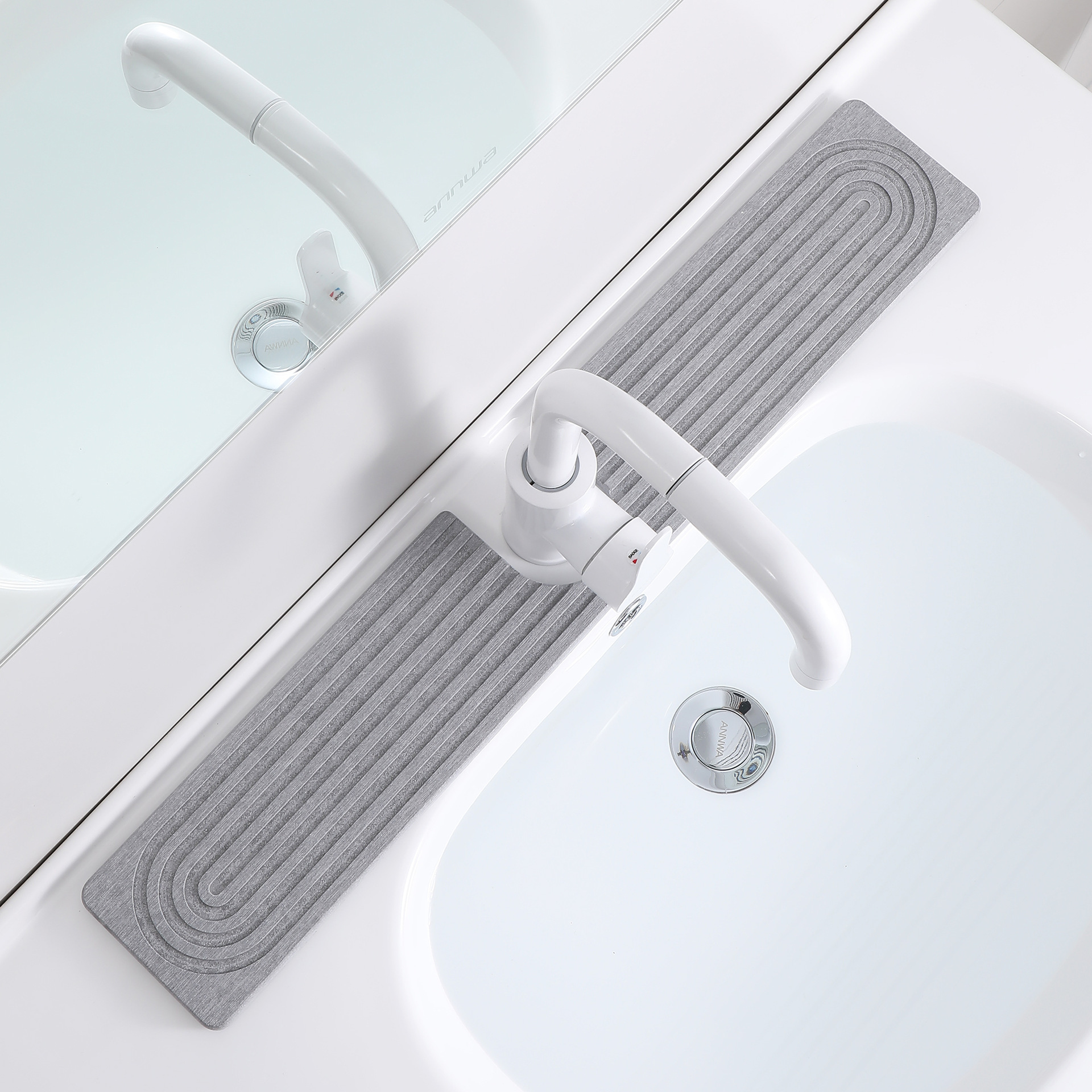 정사각형 U자형 고리, 회색