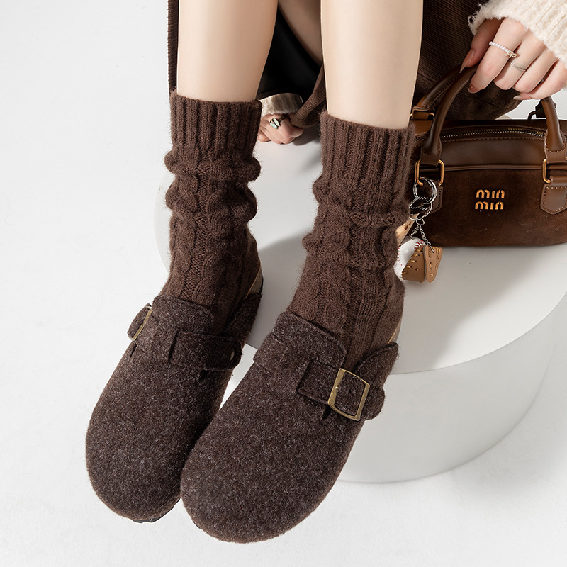 Botas de algodón de invierno y invierno calcetines de torcido de lana gruesa calentamiento sólido simple retro calcetines caseros