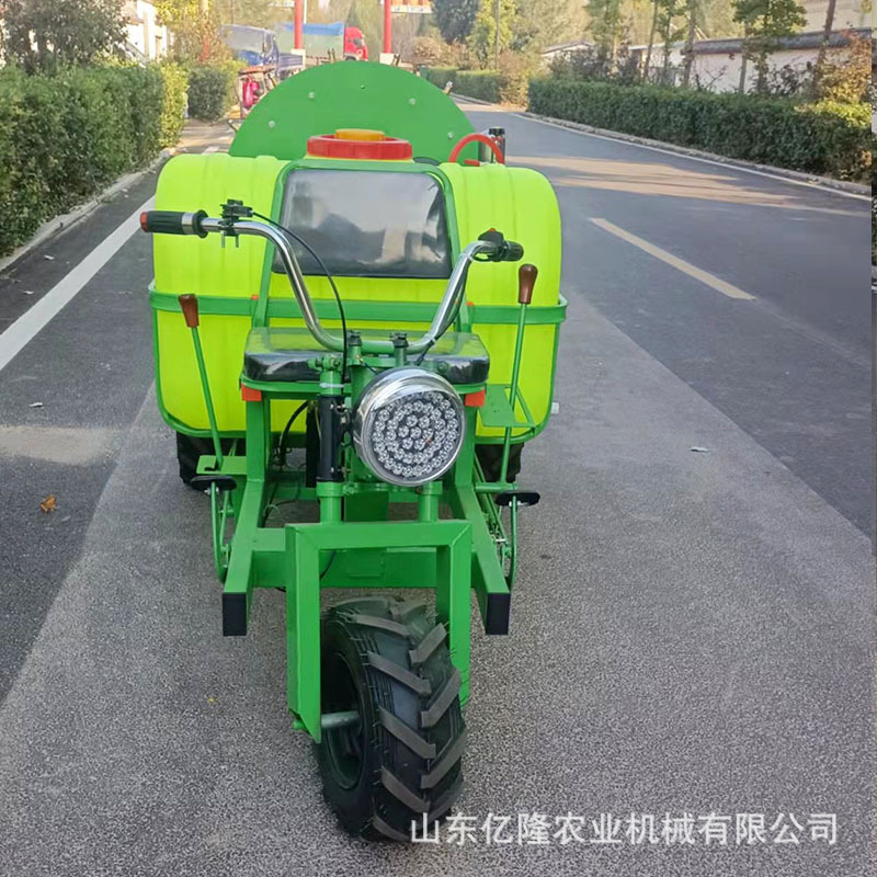 园林折叠杆宽幅喷雾机.jpg