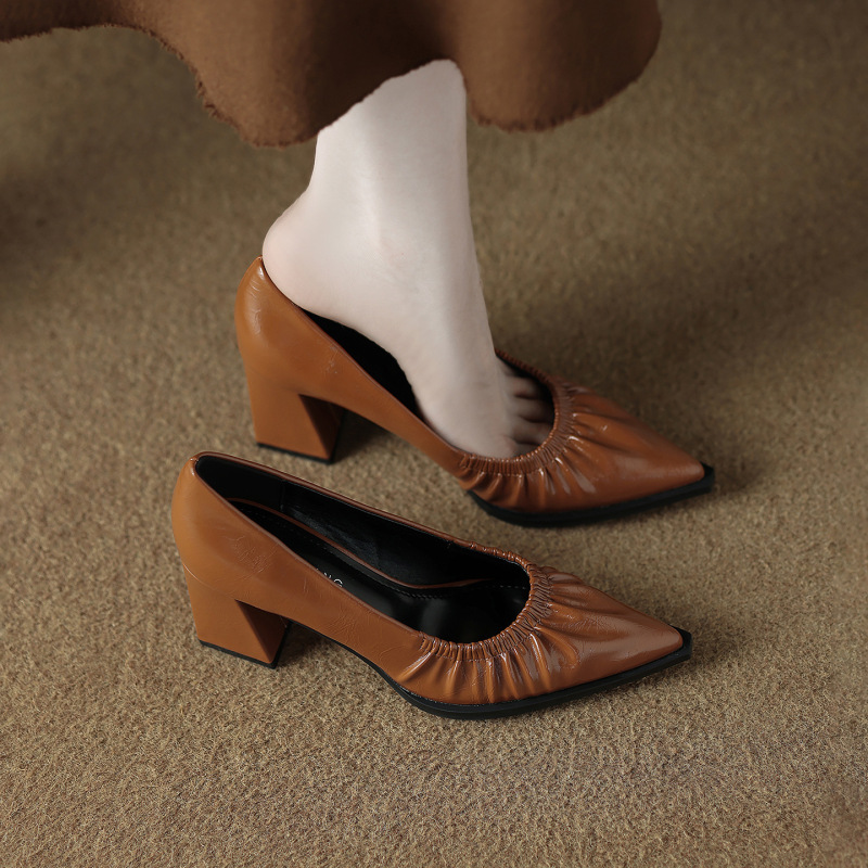Sheepskin Version 98581-14 Niche Soft Leather Shallow Mouth Single Shoes New Model 2025 Comfortable High-Heeled Leather Shoes Sheepskin Version 98581-14 Niche Soft Leather Shallow Mouth Single Shoes New Model 2025 Comfortable High-Heeled Leather Shoes