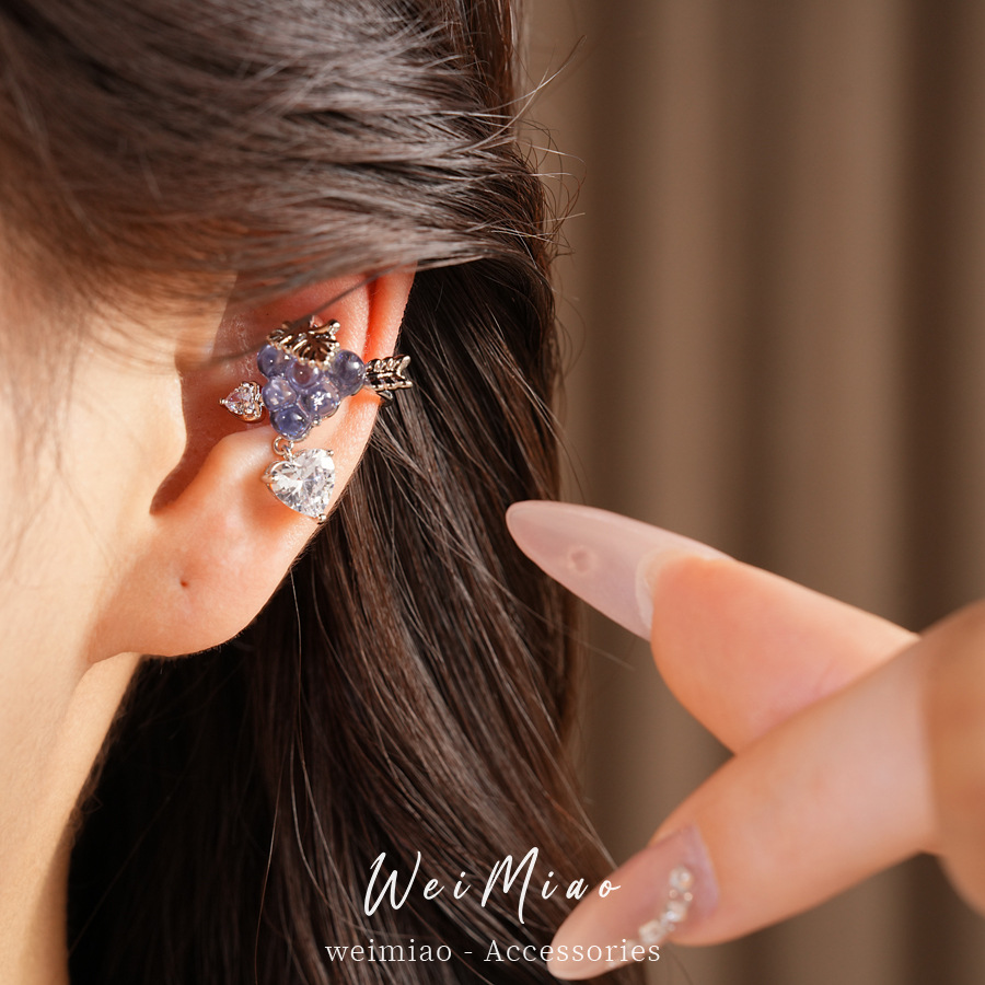 Uvas de zircón amor orejas hueso clips mujeres personalidad nicho pendientes de moda ligero lujo alta sensación de auriculares al por mayor