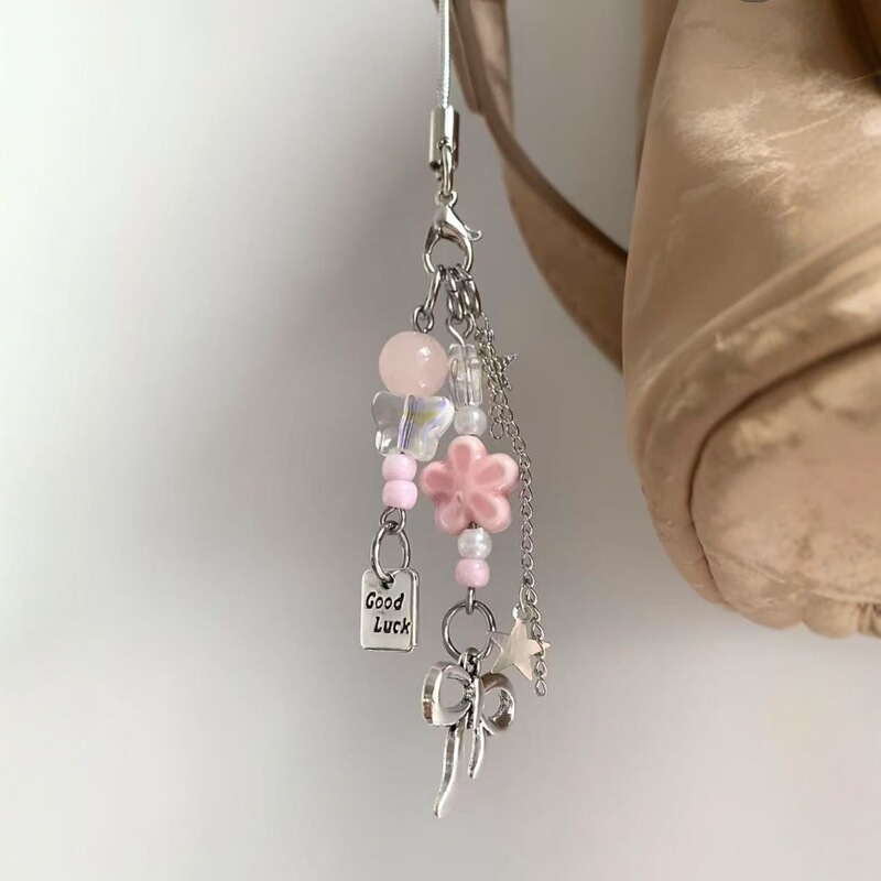 [Spring Cherry Blossom Season] ccd Lanyard Hand-made Beads Self-made Girls Heart Wind ins Mobile Phone Chain Goo Ben Card Pendant