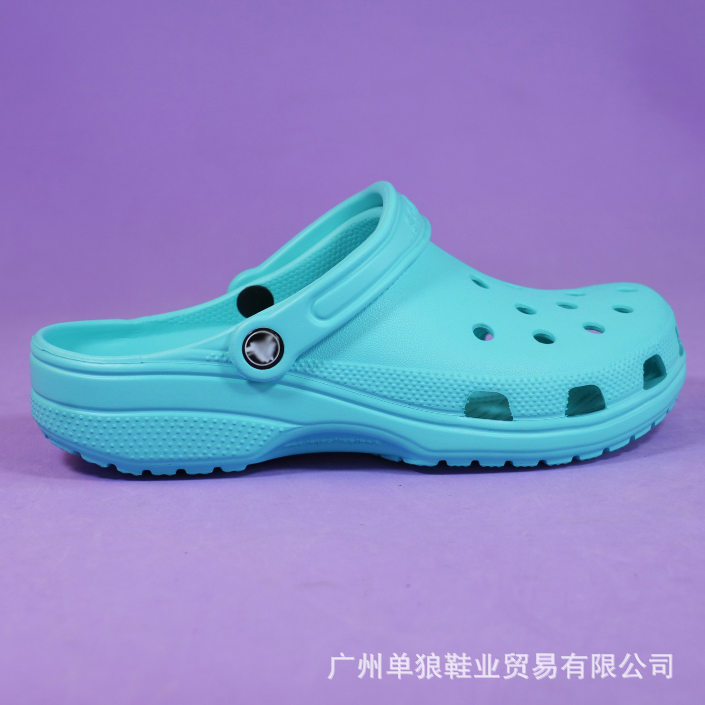 Estrellas etiquetadas de verano EVA zapatos de agujero casuales antideslizantes para mujeres zapatillas antiodorantes para parejas al aire libre sandalias