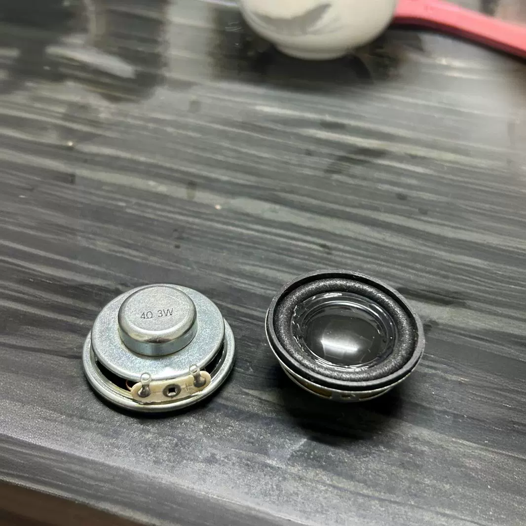 Черный динамик 3 Вт 4R 3 Вт 4 Ом боксерский динамик с резиновыми краями