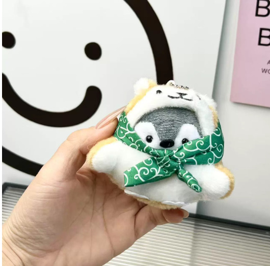 Pingüino de bufanda + cadena de cuentas