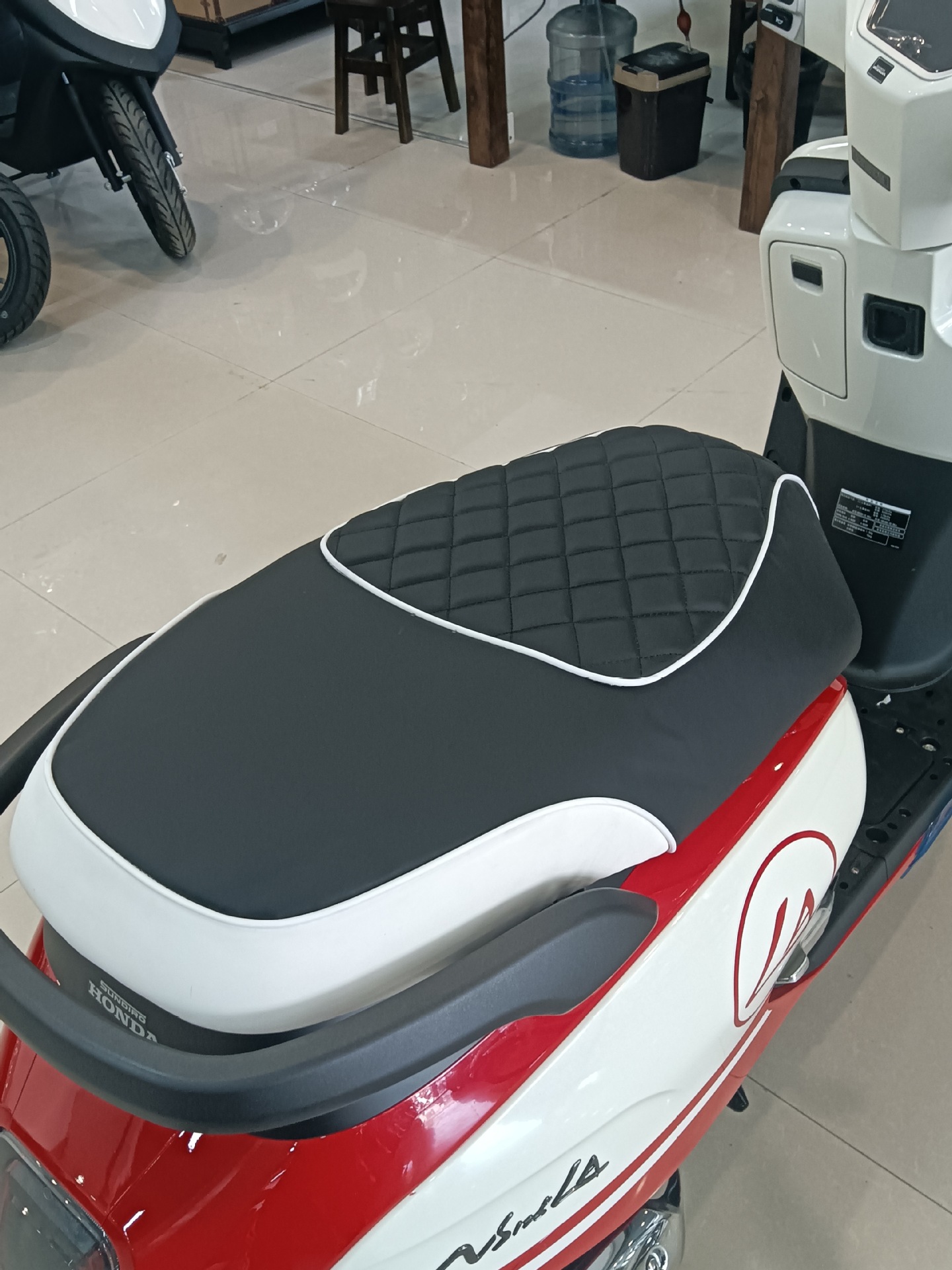 Honda ns125la seat cover special motorcycle cushion cover sunscreen waterproof tail box windshield foot pad modification accessories