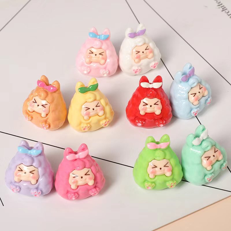 단단한 빛나는 크림 활 키키 수지 보석 액세서리 유행 놀이 블라인드 박스 인형 집 마이크로 풍경 장식품