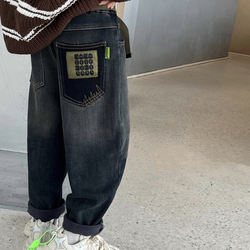 Boys' Autumn Jeans, Spring and Autumn Style, 2026 New Korean Version, Cool and Stylish Loose-Fitting Autumn Pants for Kids