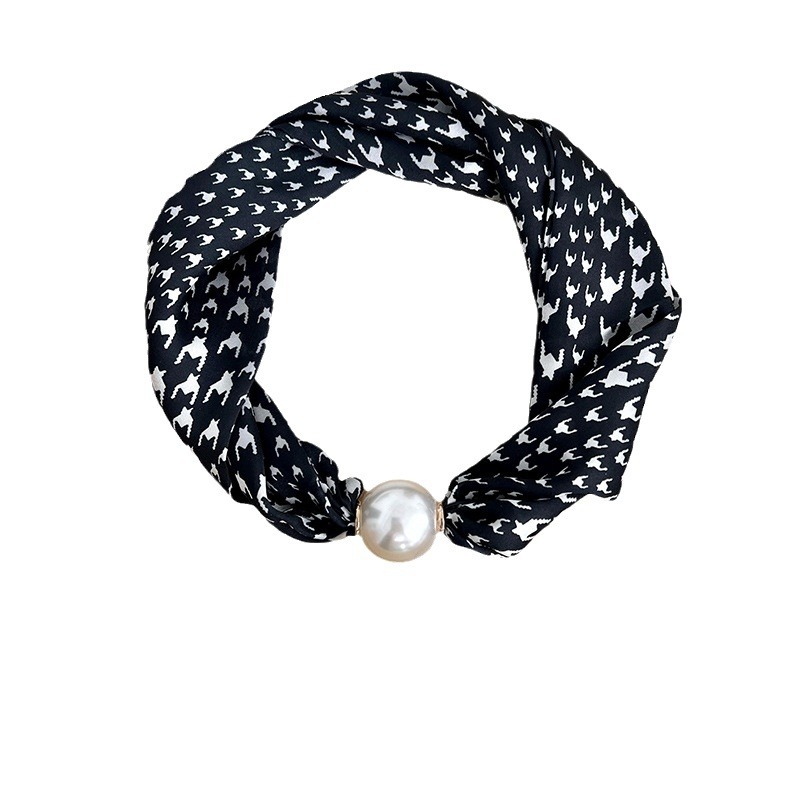 Bufandas de seda de hebilla magnética collar de perlas cadena clavícula nicho de diseño 2025 nuevo bufandas coreanas al por mayor