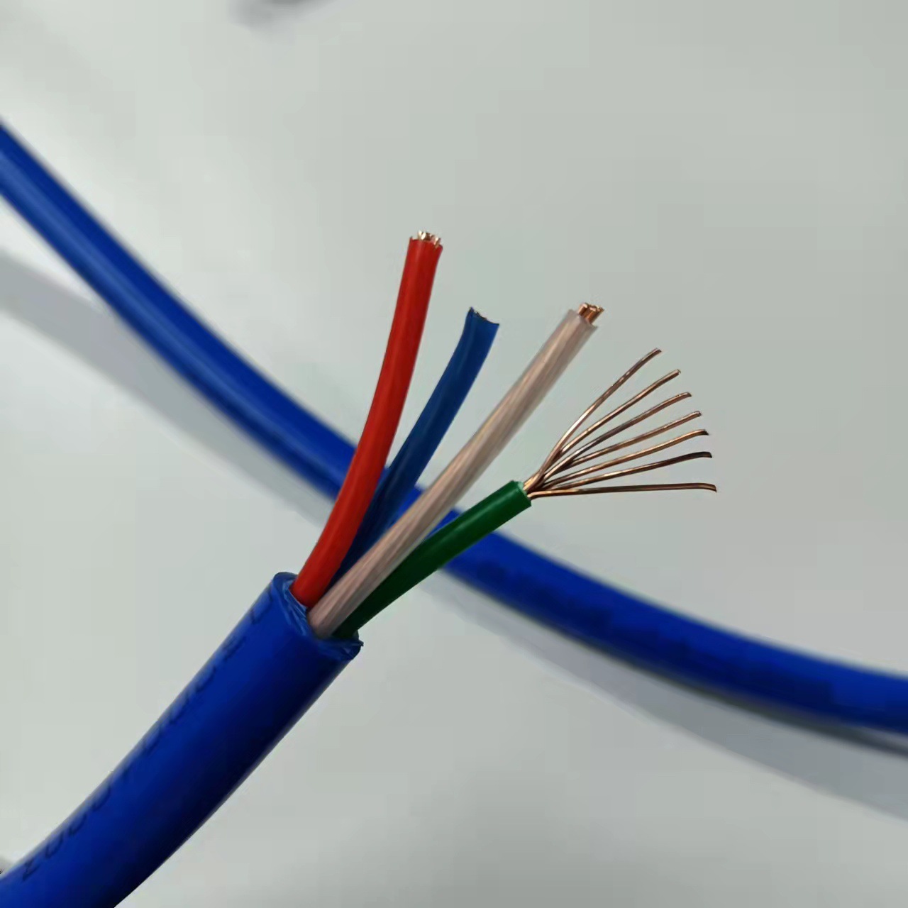 矿井用阻燃通信电缆MHYV1*4*7/0.37探头线瓦斯监控电缆国标有煤安