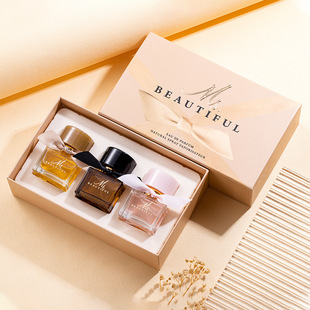 ��ˮ���b�F؛�¿��ֱ������־ÌW��Խ��Ůʿ��ˮ���lperfume