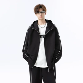 男式针织衫;男式T恤;男式衬衫