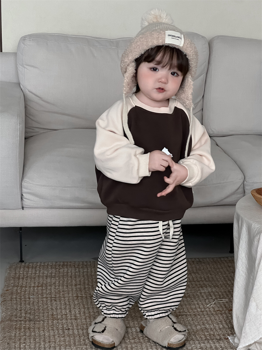 Niños otoño invierno engrosado suéter y pantalones de terciopelo conjunto de ropa infantil coreana ropa de invierno ropa de bebé ropa de tendencia de ropa de niño
