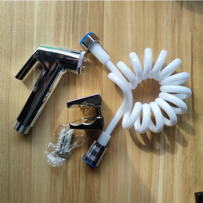Fábrica de comercio exterior las mujeres tubo ducha limpiador traje aseo accesorios flush pistola Amazon