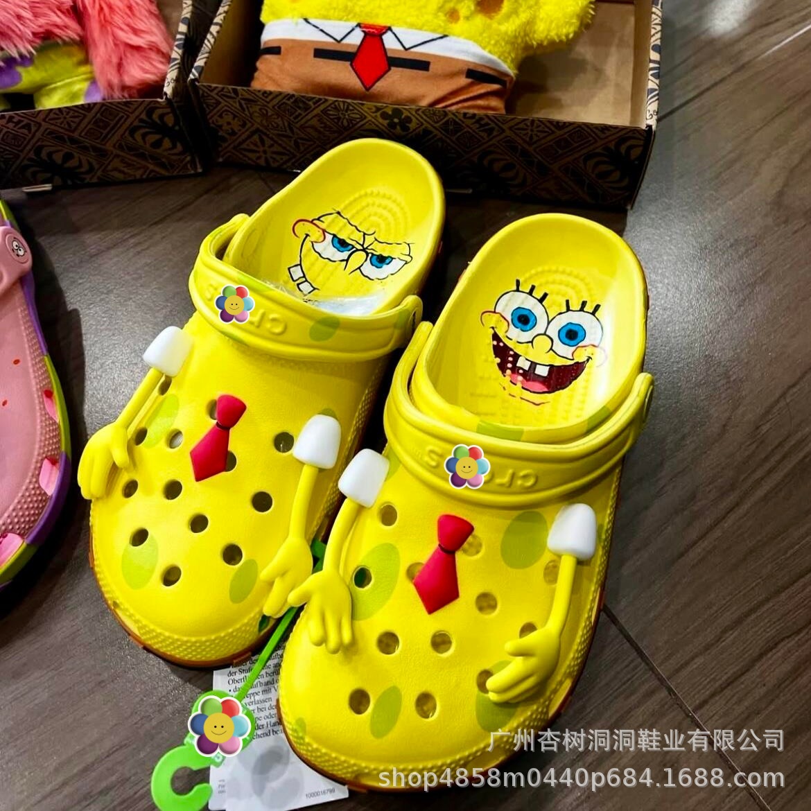 Spot Big Star SpongeBob Hole zapatos de verano para salir ocio cómodo y transpirable dibujos animados creativos al por mayor
