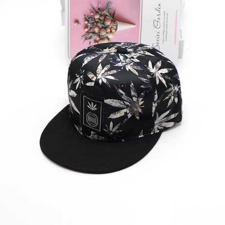 Unisex Casual Hip-hop Maple Leaf Flat Eaves Baseball Cap display picture 10