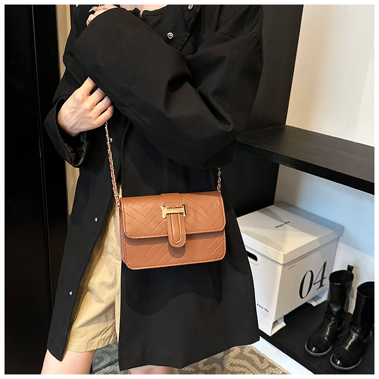 High-end texture checkered tattoo line small bag for women, 2024 new style, simple and trendy, versatile chain single-shoulder crossbody bag undefined