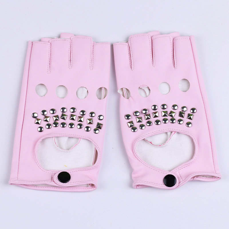 Hip hop medio dedo guantes club nocturno para hombres guantes de remache de baile de polo rendimiento baile de primavera y verano rendimiento de baile guantes de cuero