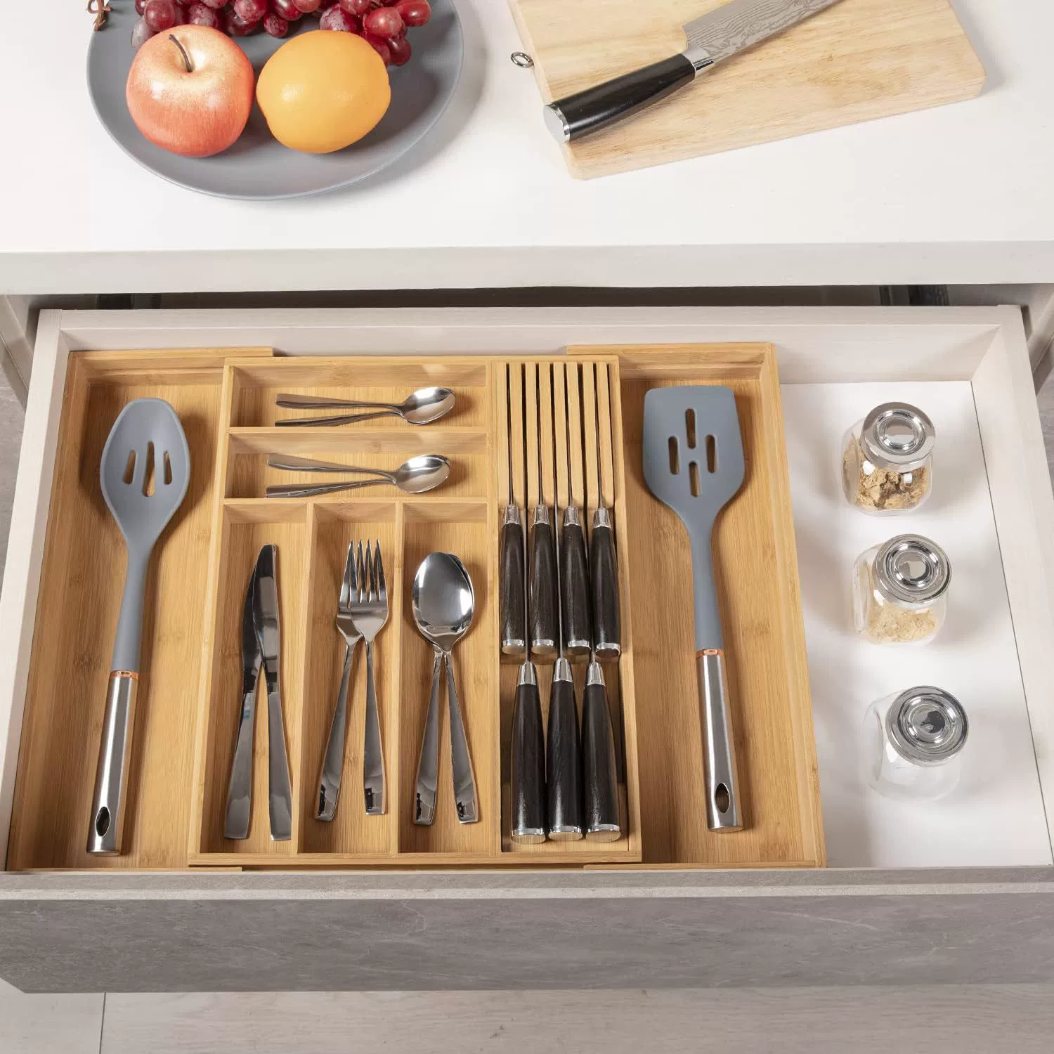 Tableware for boxes, storage box, telescopic chopsticks, kitchenware, storage system