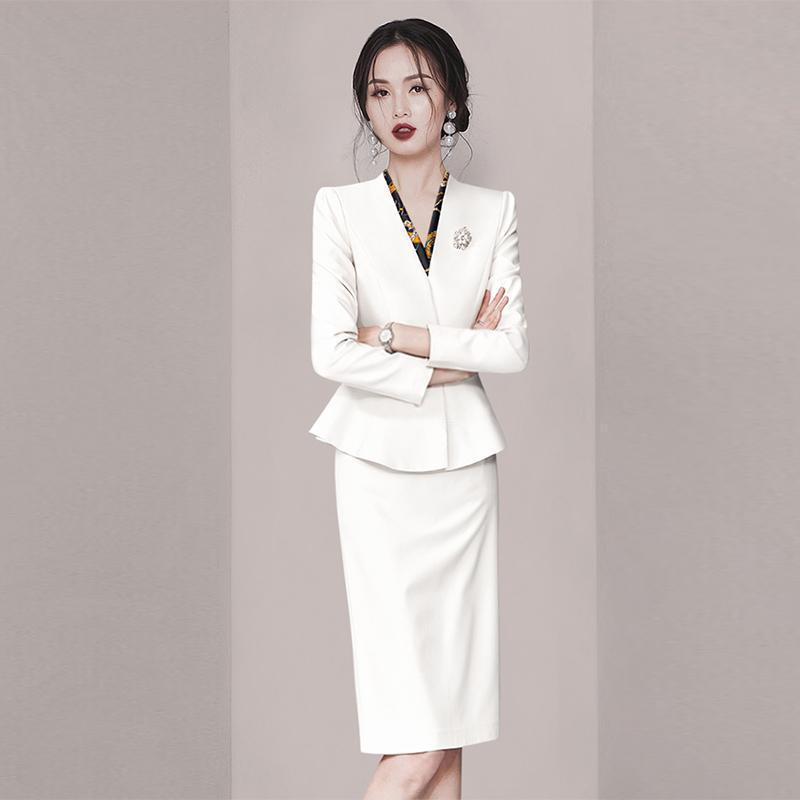 女神范时尚职业西装套裙女2023秋季新款高级感洋气时髦通勤两件套