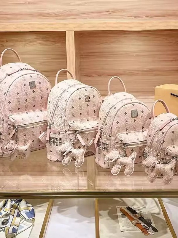 オリジナル標準配送正確な花柄レザーレディースバッグ 2024 新しい M ホームバックパック大容量旅行バックパック|undefined