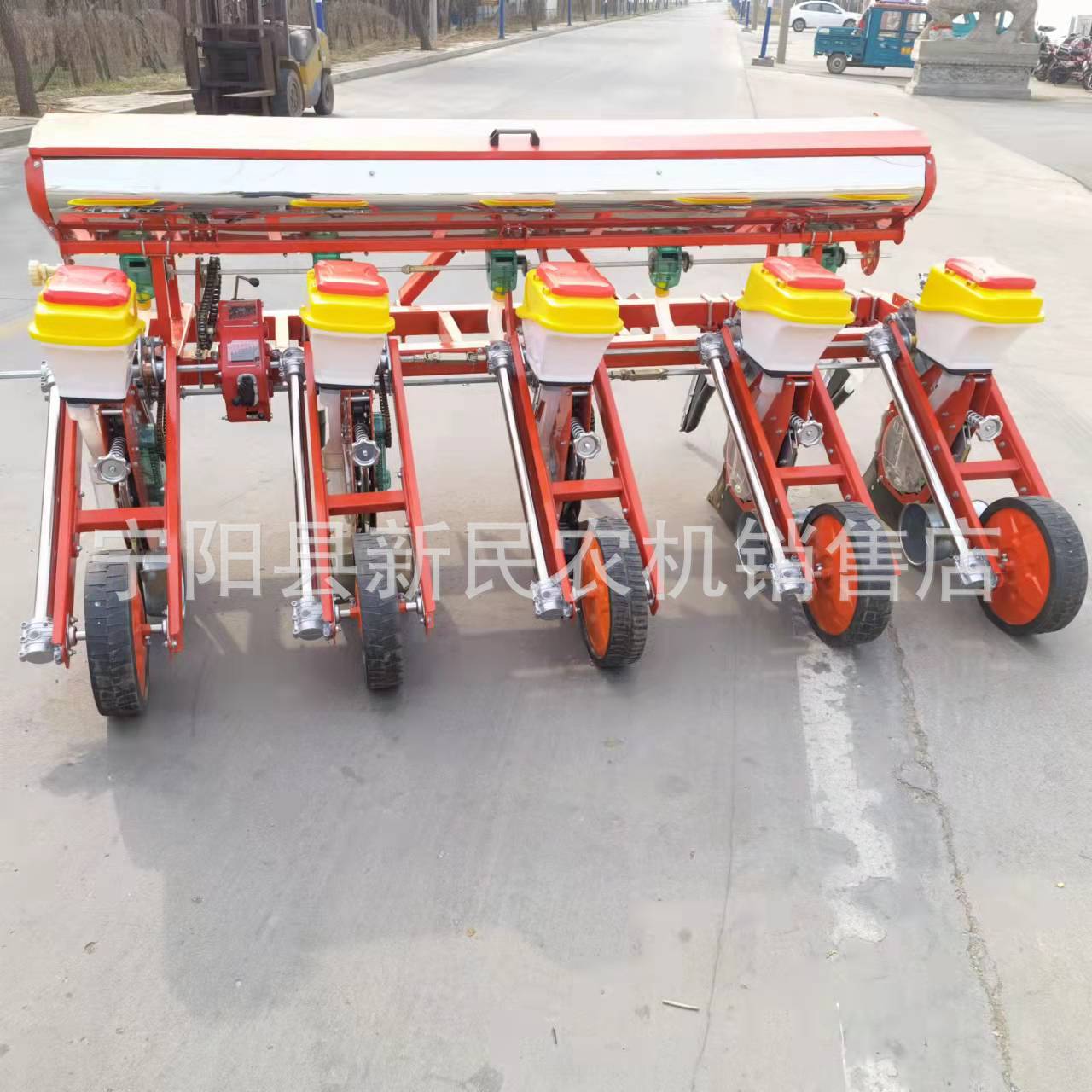 内蒙古地区用悬浮式黄豆播种机玉米点播机绿豆高粱播种机带施肥箱