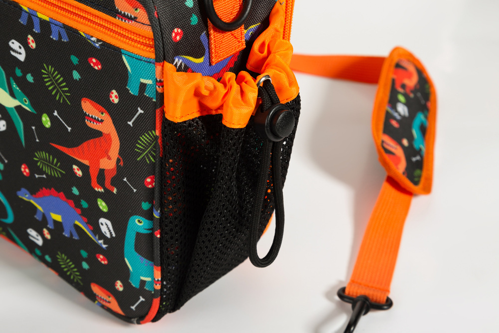 Bolsa de almuerzo Oxford con dibujos animados para niños, nueva bolsa de almuerzo con aislamiento para estudiantes, color tela Oxford, para el hogar y el jardín, 2024_voghion.com