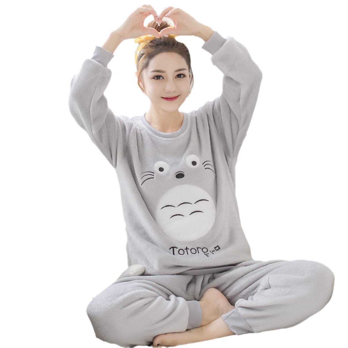 Pijama de franela de invierno, jersey de lana de coral, manga corta, mujer gruesa, traje de servicio a domicilio para mujer de dibujos animados más terciopelo de invierno