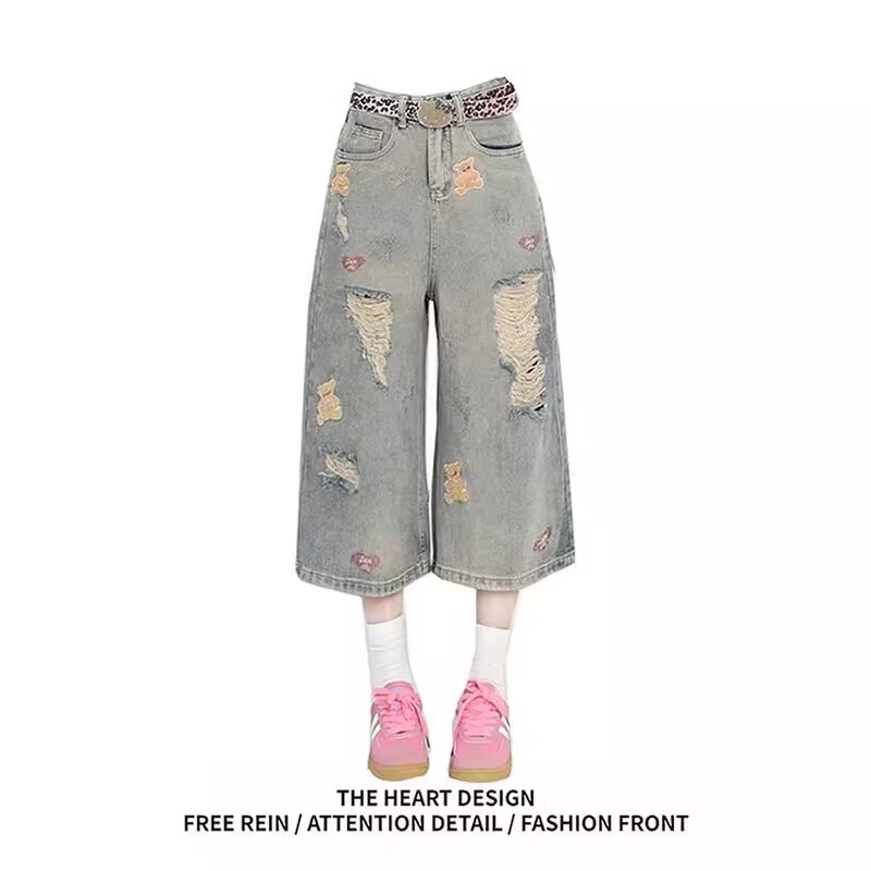 Cute Bear Embroidery Ripped Denim Shorts for Women 2026 Summer New Style Loose Design Super Trendy Cropped Pants