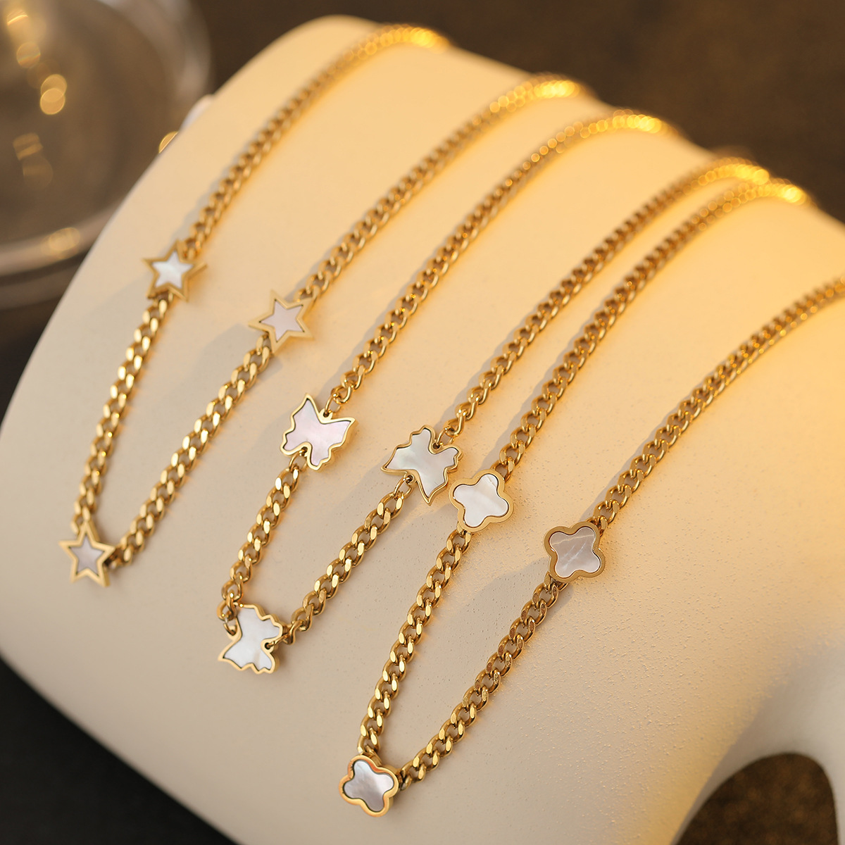 Fashion Four Leaf Clover Star Butterfly Titanium Steel Plating Inlay Shell Bracelets Necklace 1 Piec