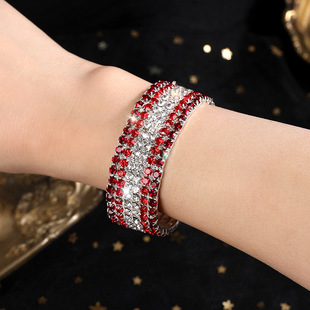 �W���羳���؛Դ��Ʒ���A�_�R���Ů��ɫ���s�M�צ����l