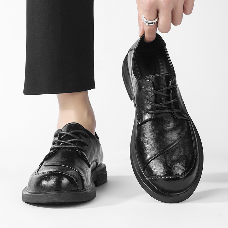 Zapatos de cuero para hombres jóvenes, tendencia coreana, zapatos casuales de negocios de suela blanda británica, zapatos formales de traje de cuero de alta gama