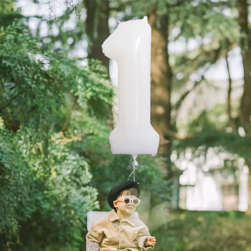 ins白色鋁膜數字氣球周歲生日派對場景布置拍照道具兒童網紅戶外