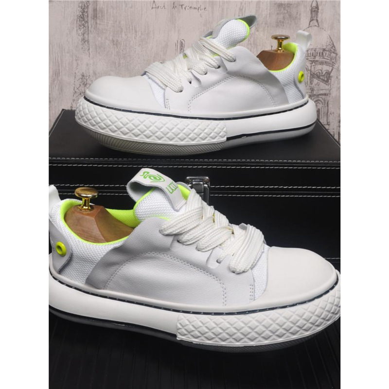Spring New Breathable White Shoes Men's Japanese Style Thick Bottom Big Head Board Shoes Niche Designer Sports Casual Shoes