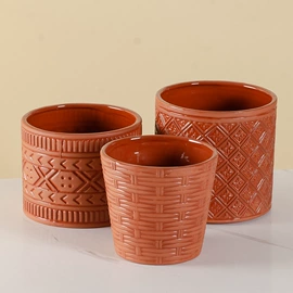 园艺灌溉工具;装饰花瓶;酒杯