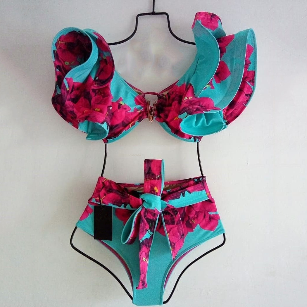 Women's Ditsy Floral 2 Pieces Set Bikinis Swimwear display picture 1