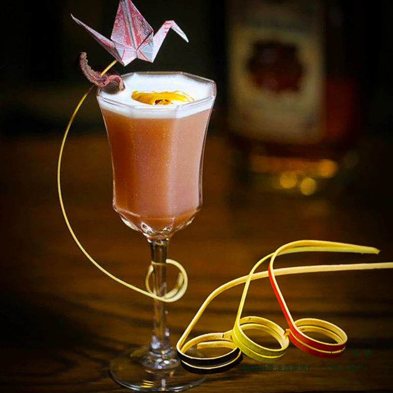 Изогнутые украшения для коктейлей, шпажки для коктейлей, украшения для коктейлей, декоративные бамбуковые шпажки для коктейлей, одноразовые шпажки для фруктов