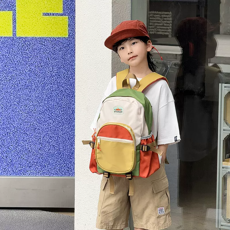 新款拼色儿童双肩背包男1-3-6年级小学书包开学季萌宝多巴胺书包