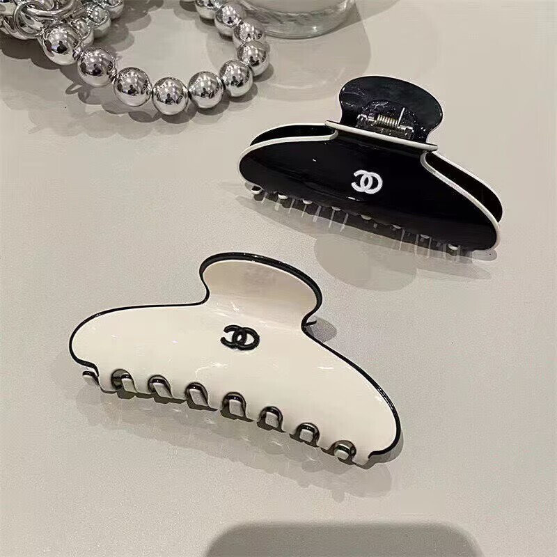 French-Style C Letter High-End Black and White Color-Blocking Acetate Hair Clip, Elegant Geometric Design, Suitable for Bathing, Shark Clip