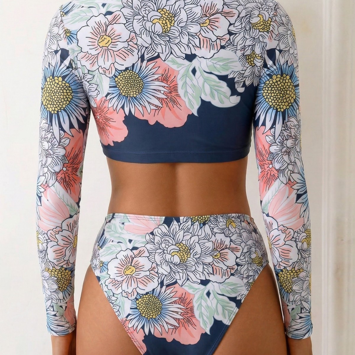 Completo bikini floreale a maniche lunghe da donna – Maglietta protettiva a collo alto e slip da bagno – Costume da bagno con protezione UV_voghion.com