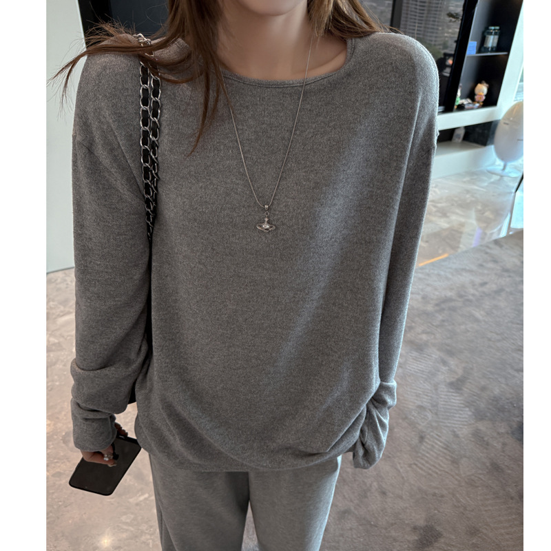 Autumn and winter Tencel wool oversized casual round-neck long-sleeve T-shirt, Korean style women's loose-fitting round-neck base shirt Autumn and winter Tencel wool oversized casual round-neck long-sleeve T-shirt, Korean style women's loose-fitting round-neck base shirt