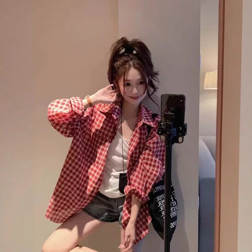 Japanese retro red checkered design women's early autumn relaxed casual sun protection shirt jacket