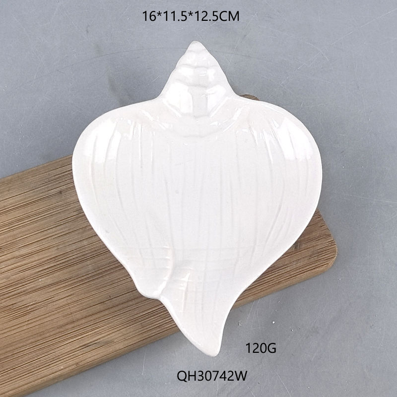 Decoración de sala de estar europea simple creativa, decoración artesanal, placa de joyería de conchas de cerámica, hogar creativo, lindo pintado a mano